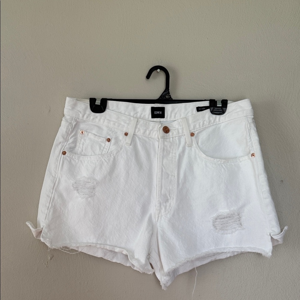Edwin Women's White Jean Cai 4” Shorts 31